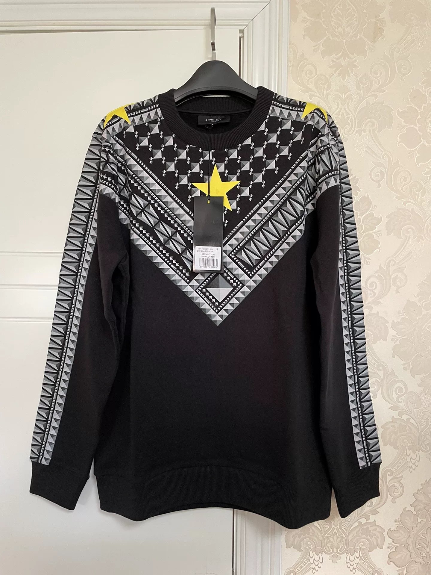 Givenchy Star Pattern Sweatshirt Size S