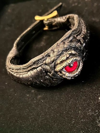 unique kmrii eye bracelet accessory