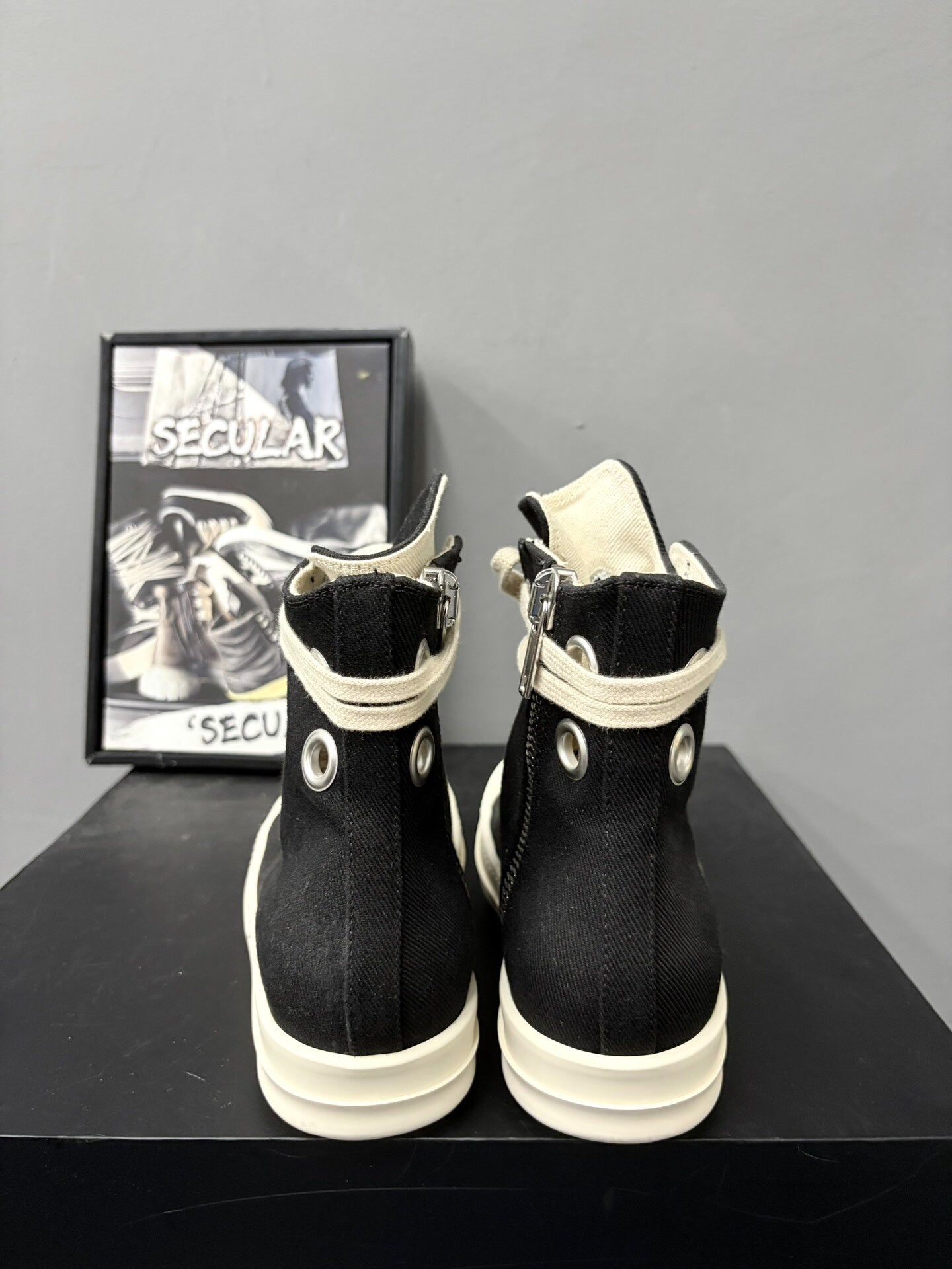 Rick Owens 23SS Iron Ring High-Top Sneakers