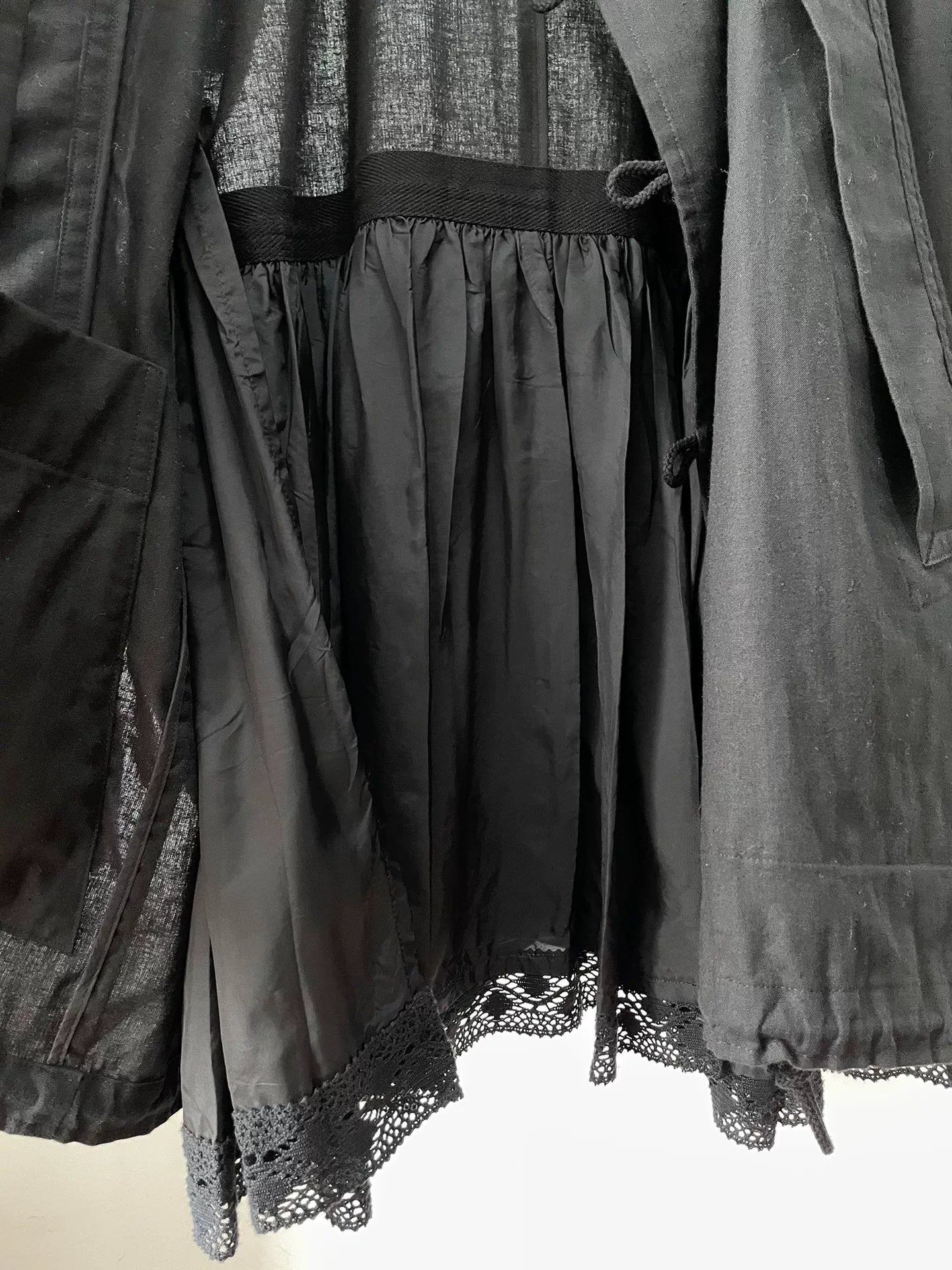 Yohji Yamamoto Cotton-Linen Black Coat