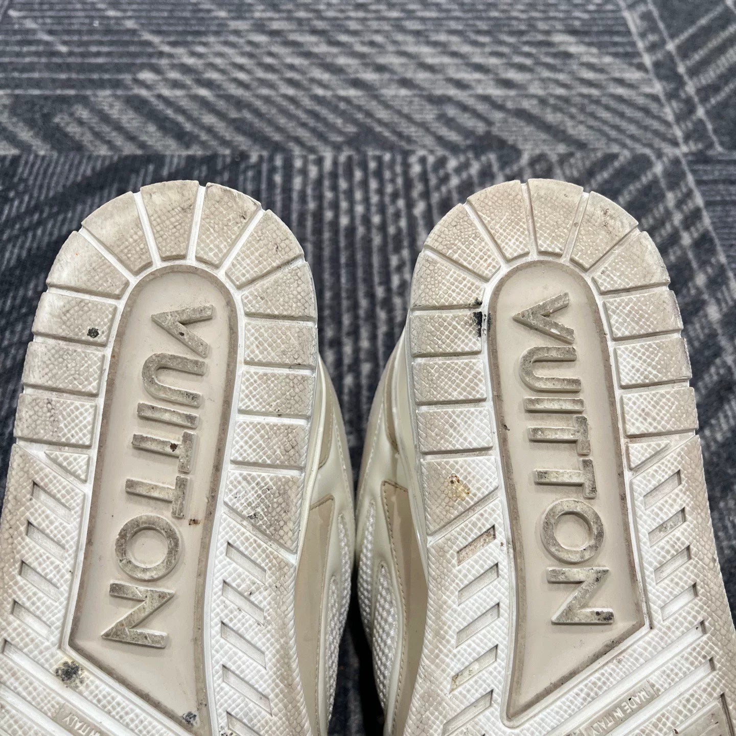 Louis Vuitton Skate Sneakers Size 42