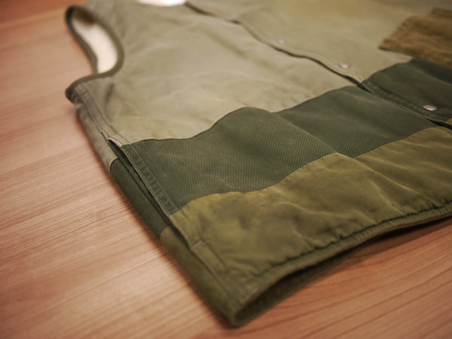 19AW Visvim Sheepskin Vest in Olive