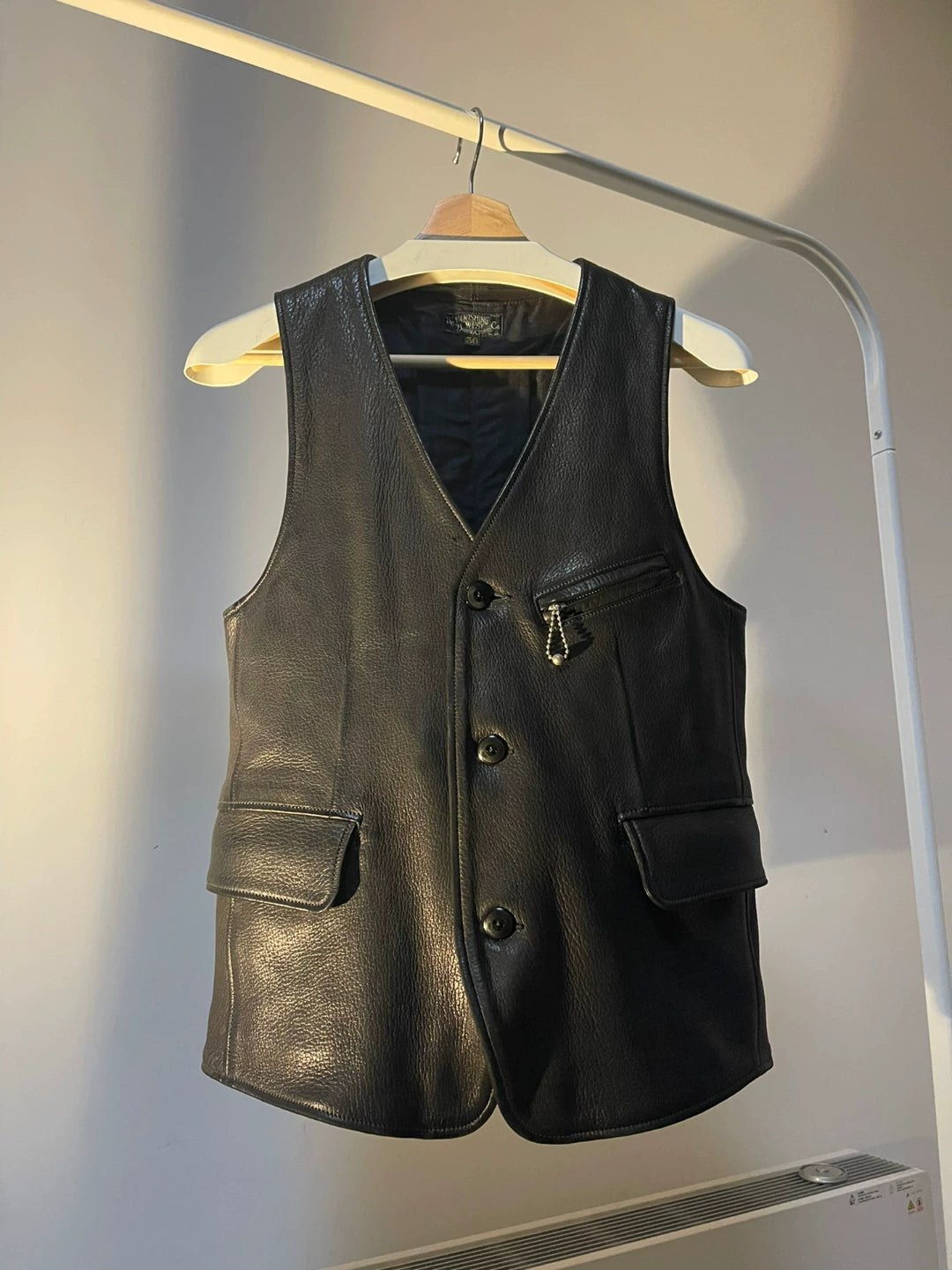 freewheelers guthrie leather vest size 36