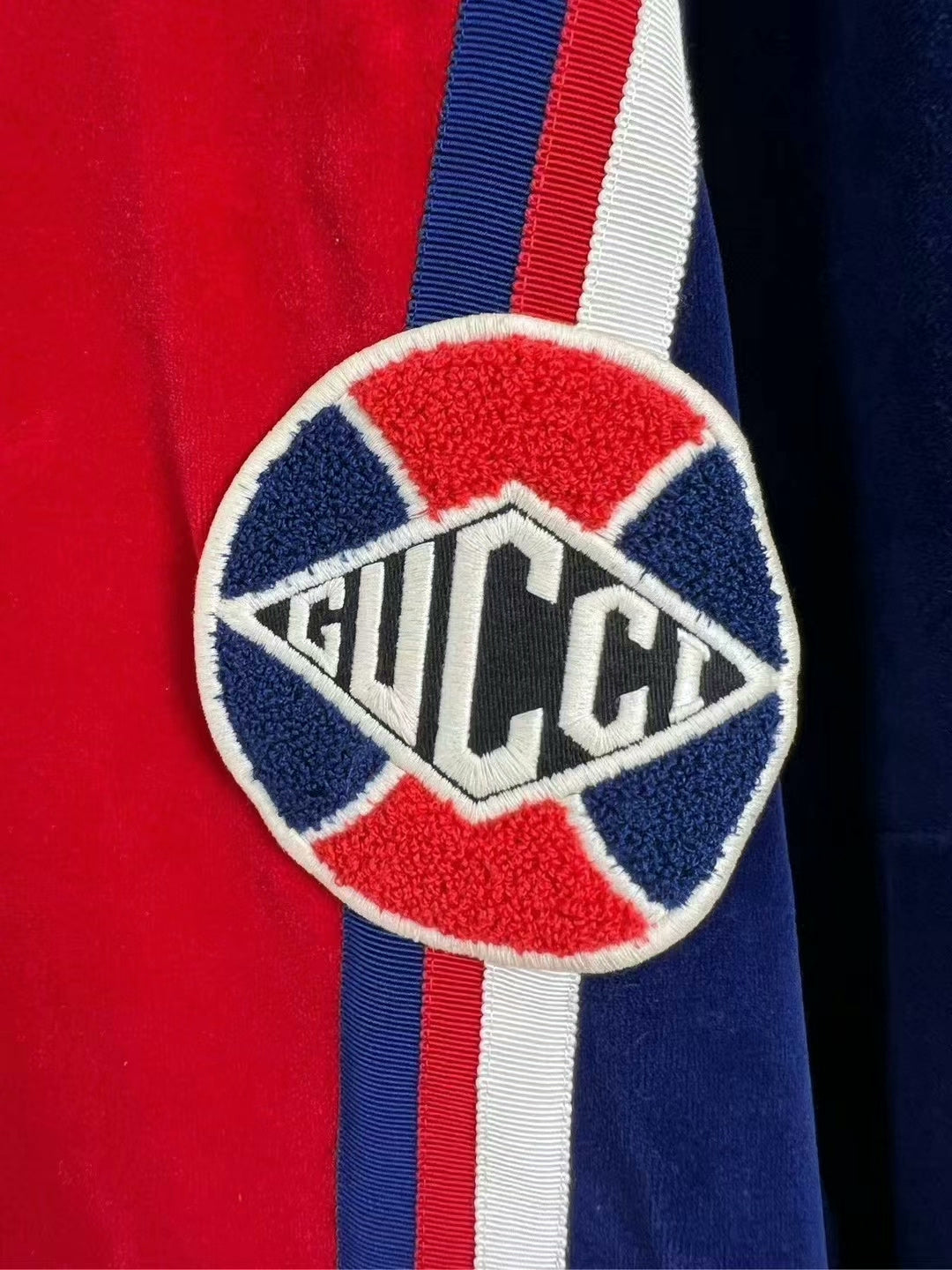 gucci red blue embroidered jacket XL size