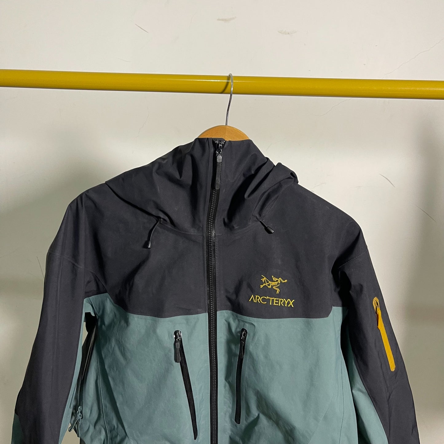 Arcteryx Alpha SV 7th Gen GORE-TEX Jacket