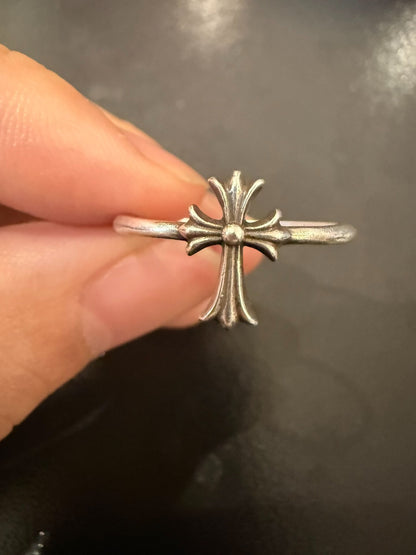 Chrome Hearts Long Cross Bubblegum Ring