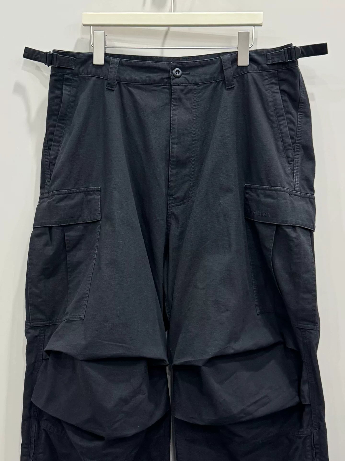 balenciaga pulled cargo pants size 50