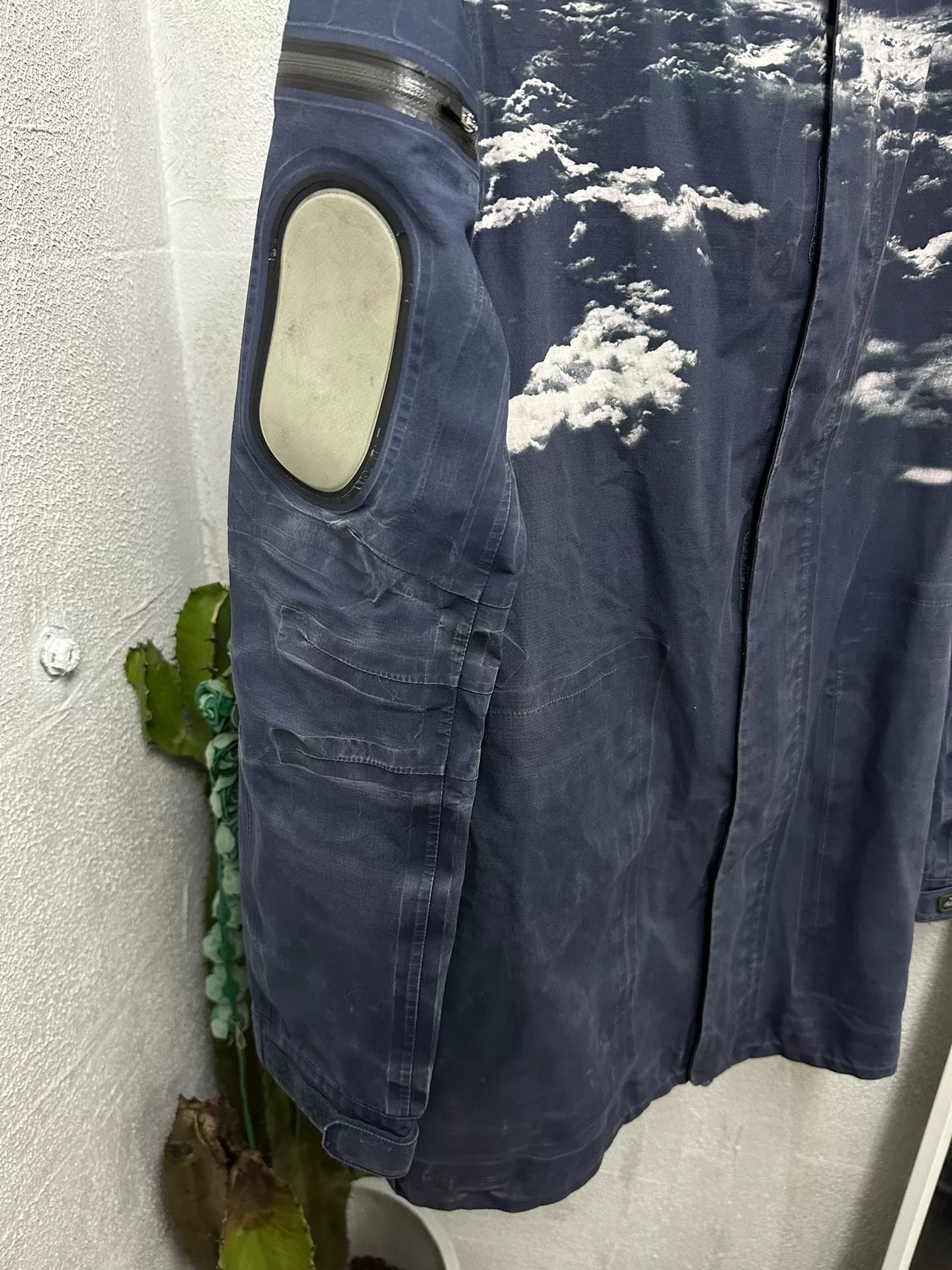 UNDERCOVER 09SS Cloud Coat