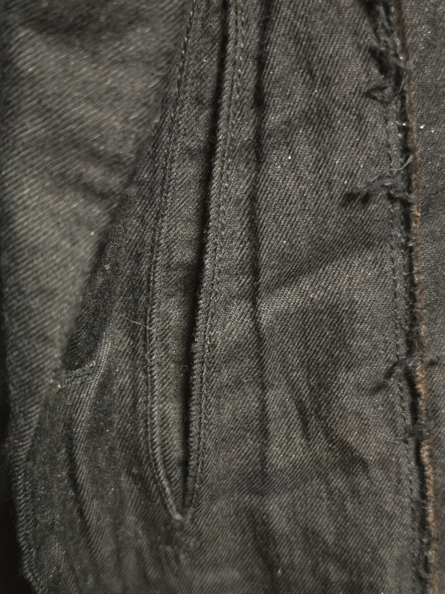 Ziggy Chen 21AW Black Distressed Wool Blazer