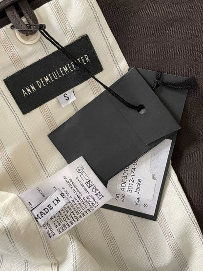 sophisticated spring summer brown blazer