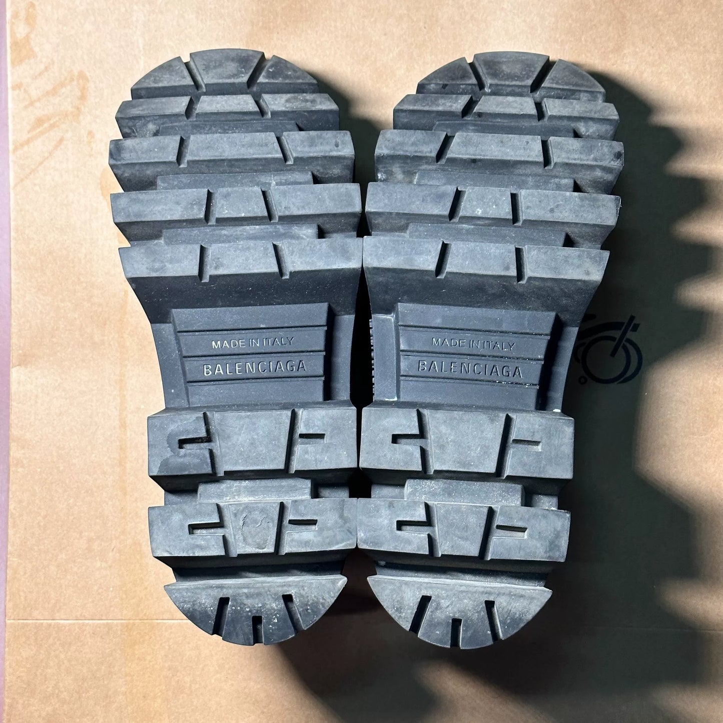 Balenciaga Bulldozer Shoes Size 42