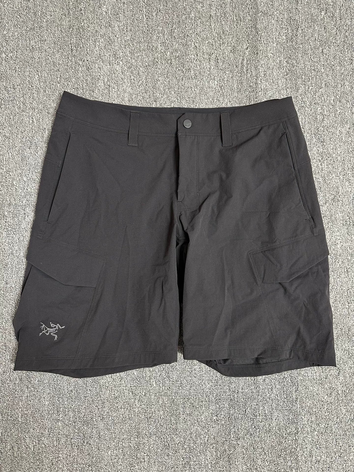 ARC'TERYX RAMPART 9'' Short