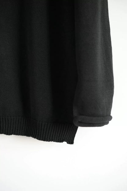 black long sleeve wool cashmere sweater