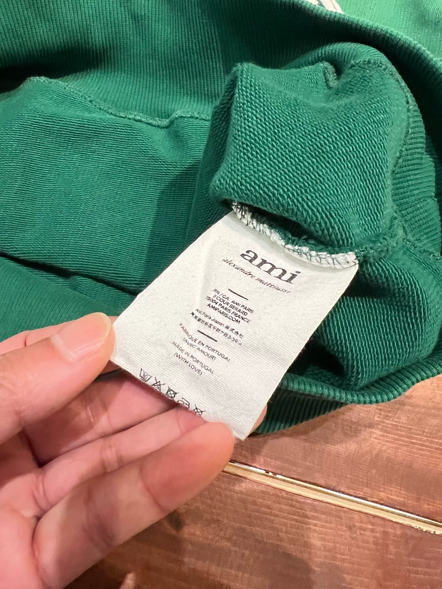 ami paris green heart embroidered hoodie