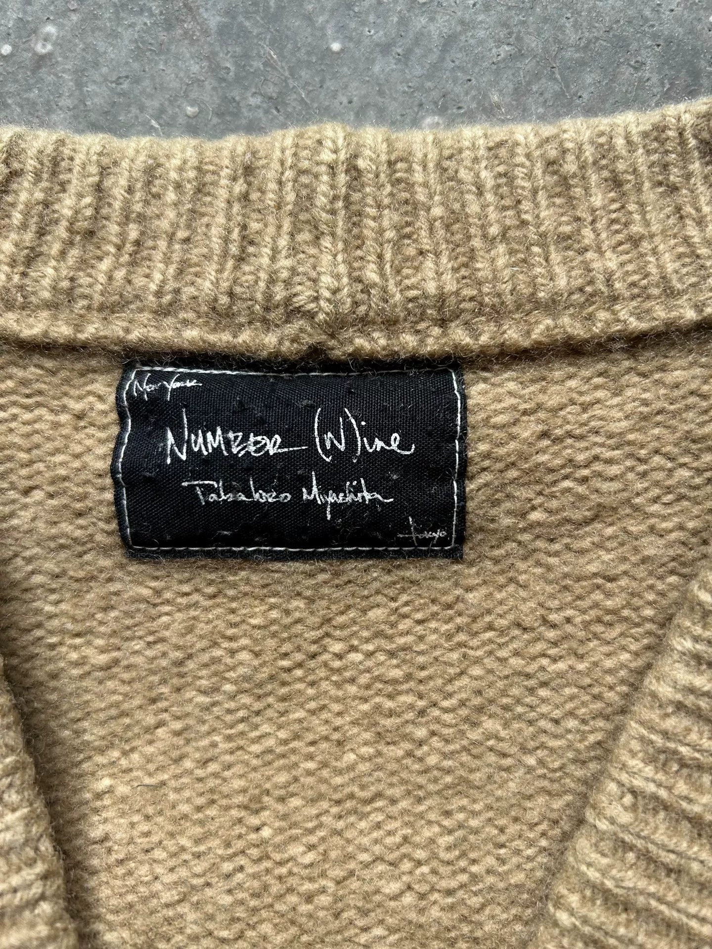 number nine knitted cardigan in beige