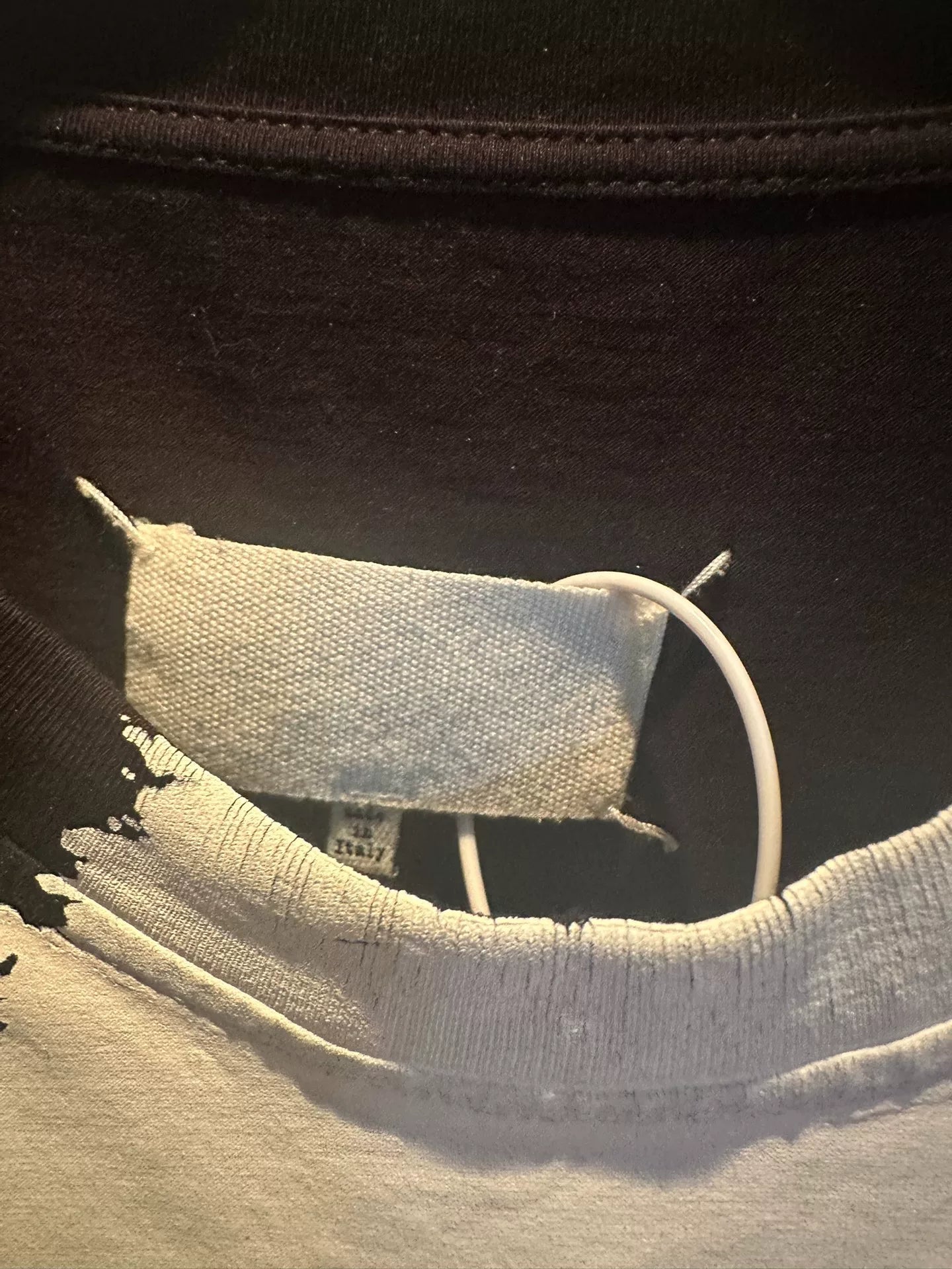 maison margiela black and white short sleeve