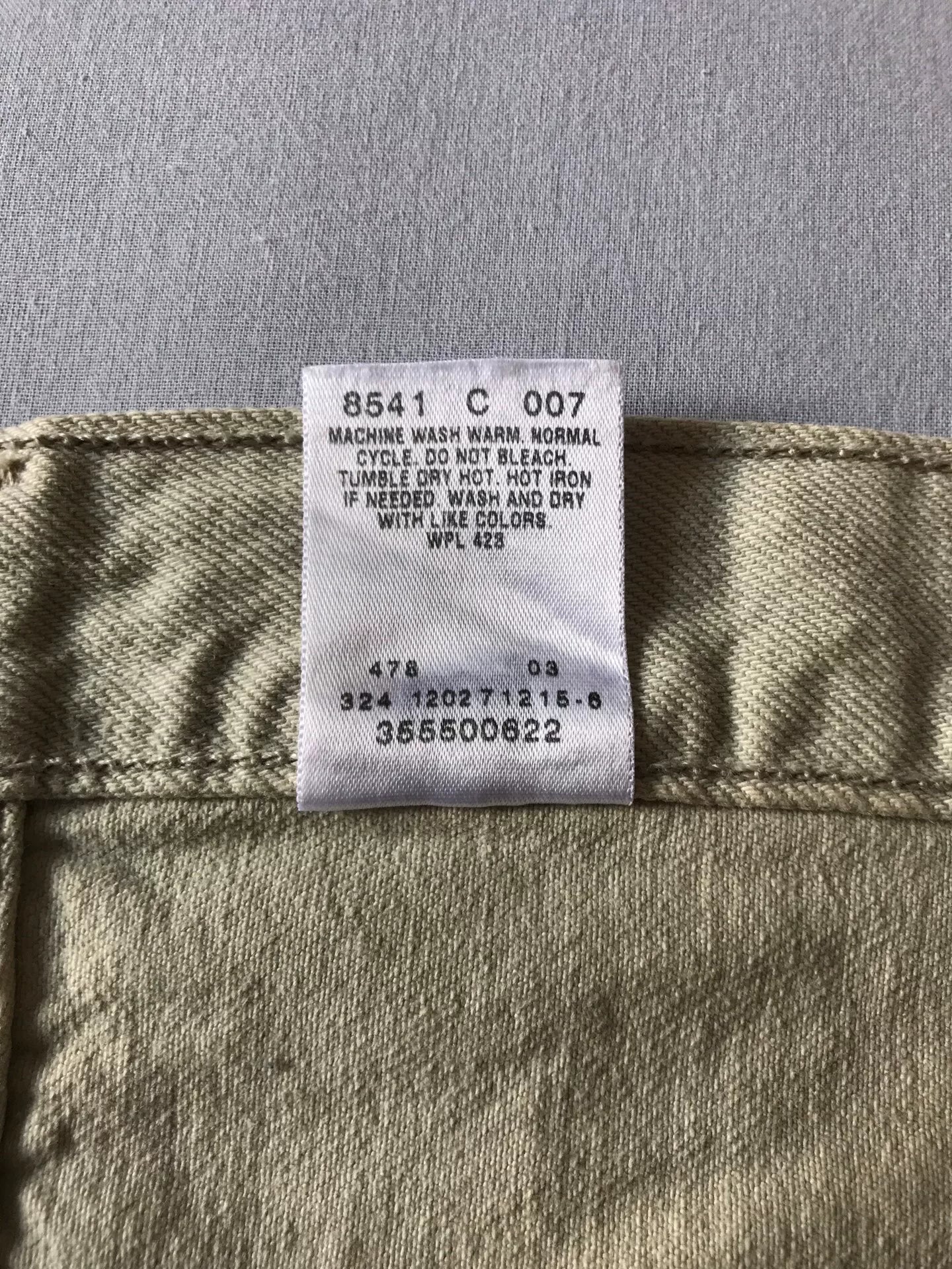 Levi's 550 Washed Denim Shorts W36