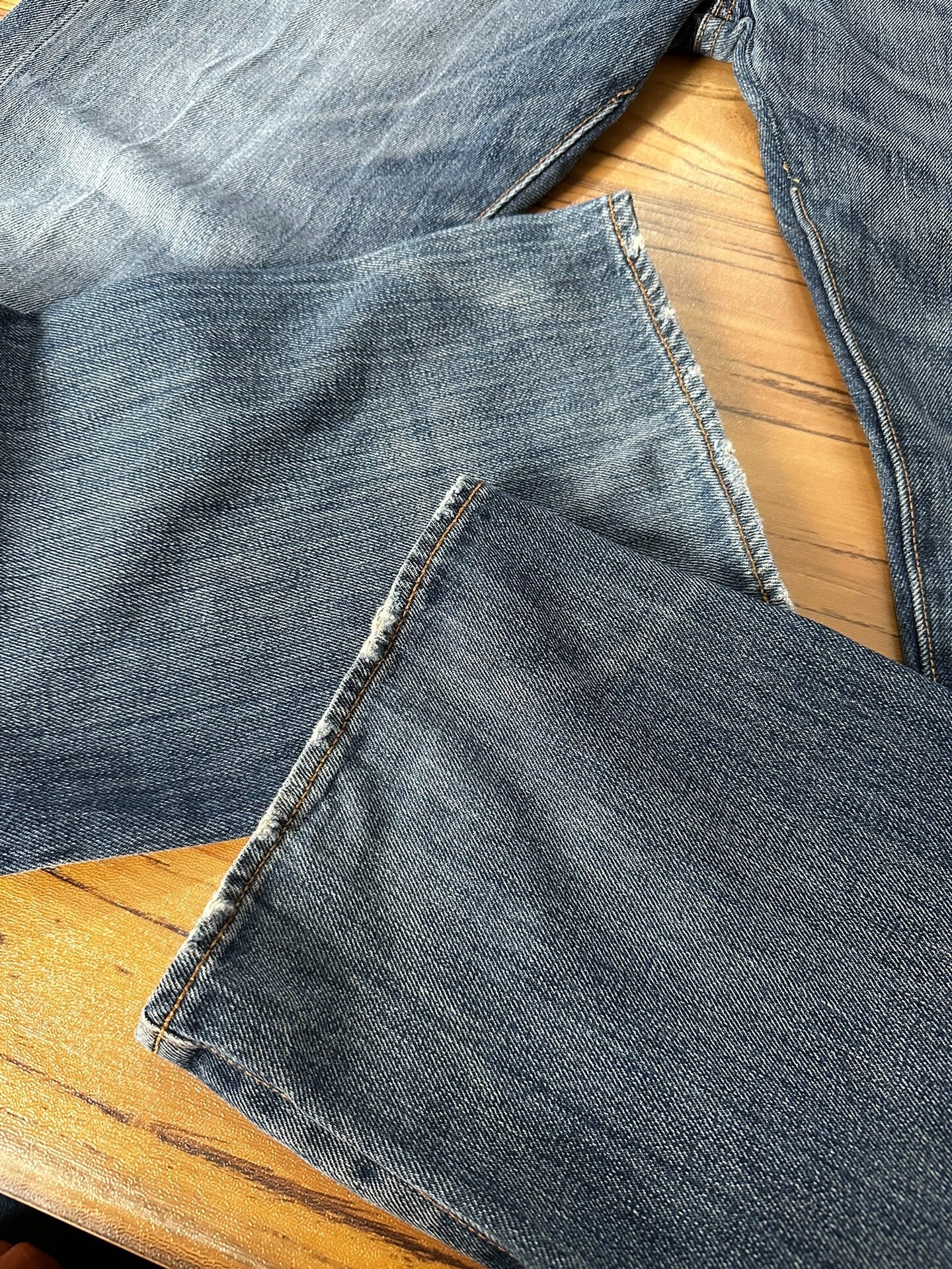 Levi's 501 Distressed Washed Jeans