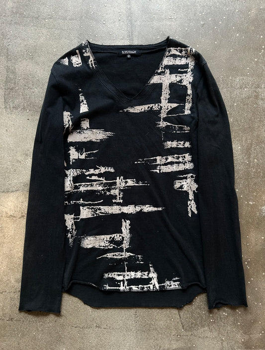 black long sleeve graphic top