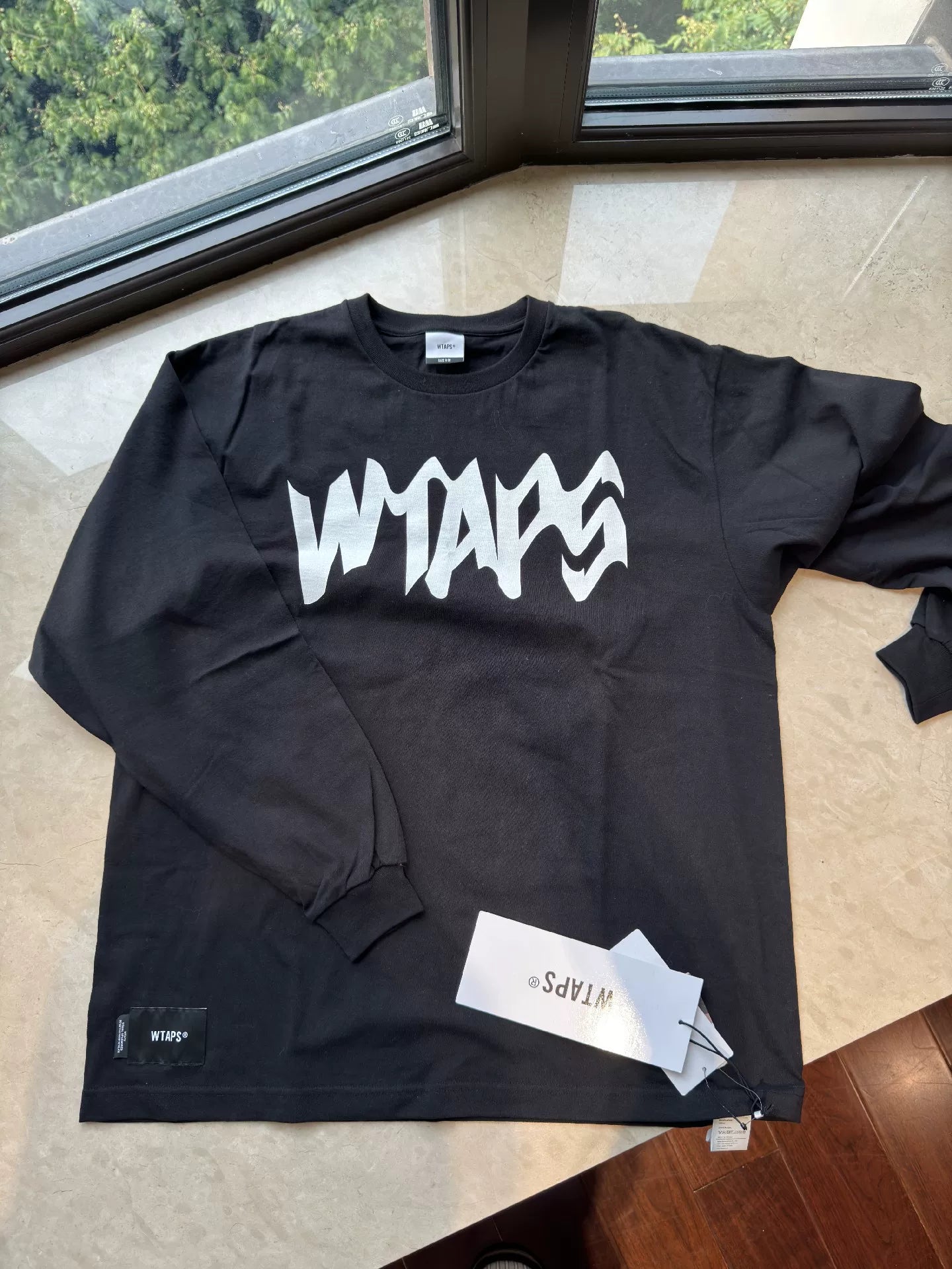WTAPS Loose Crewneck Long-Sleeve T-Shirt