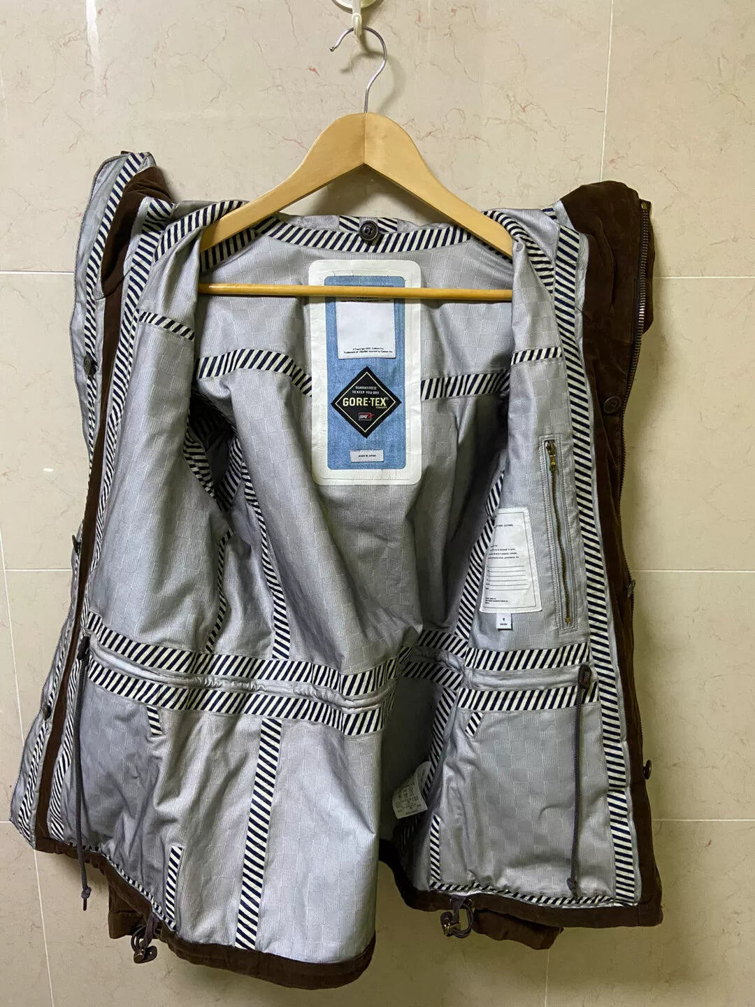 visvim hadrian 3L gore tex parka