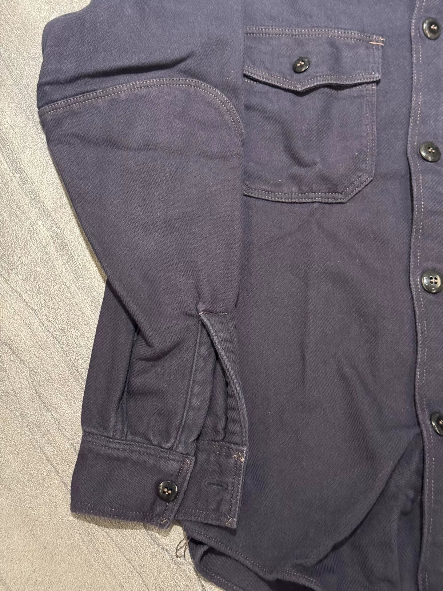 Freewheelers Thick Shirt in Dark Blue