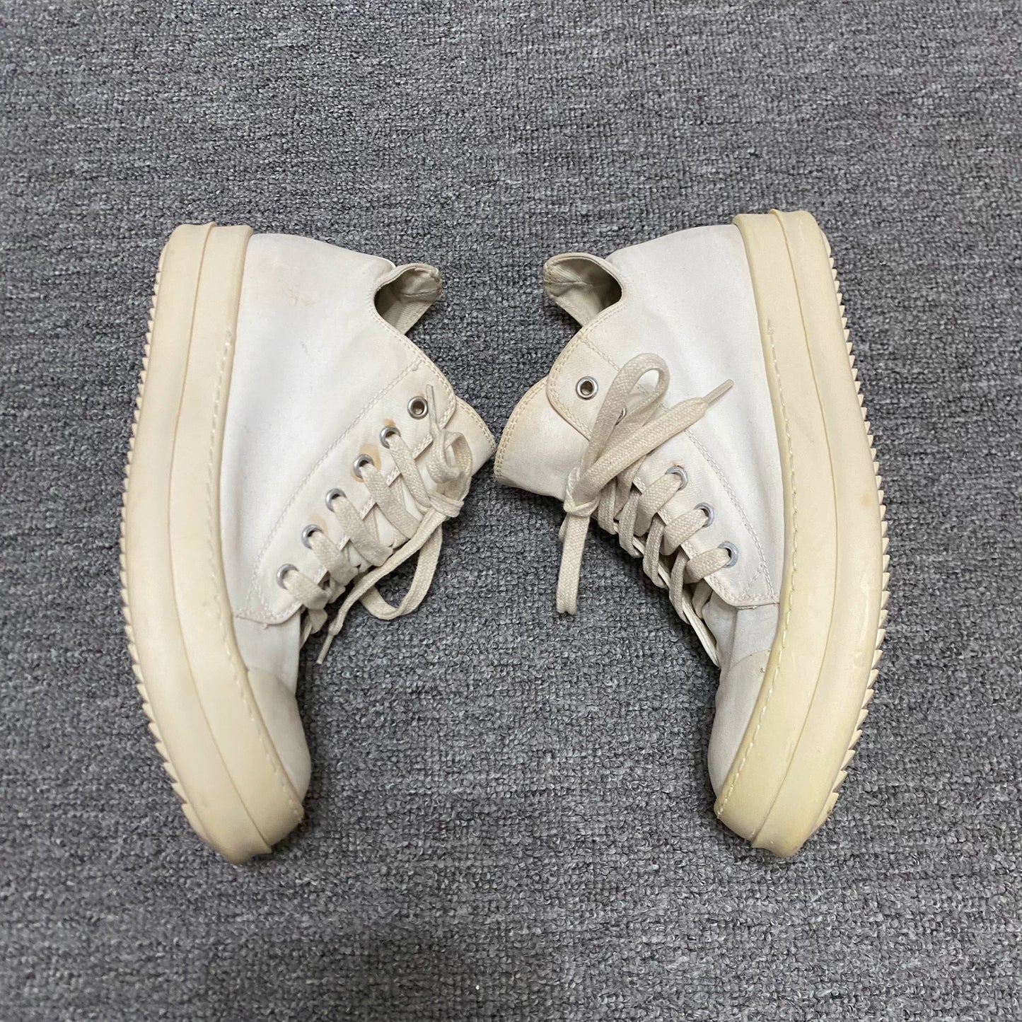 Rick Owens Low Top Sneakers