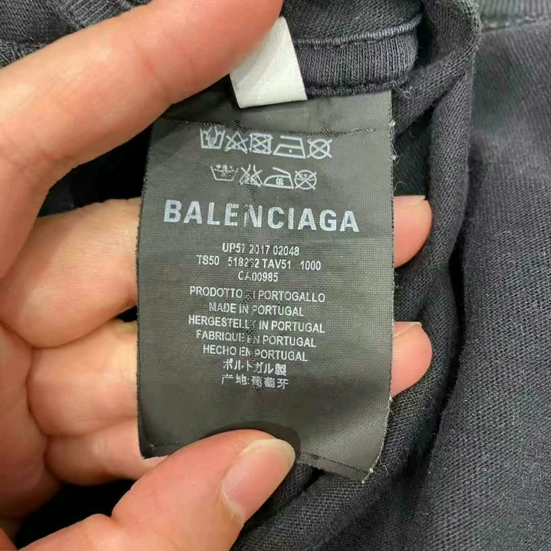 balenciaga blue letter t-shirt size small