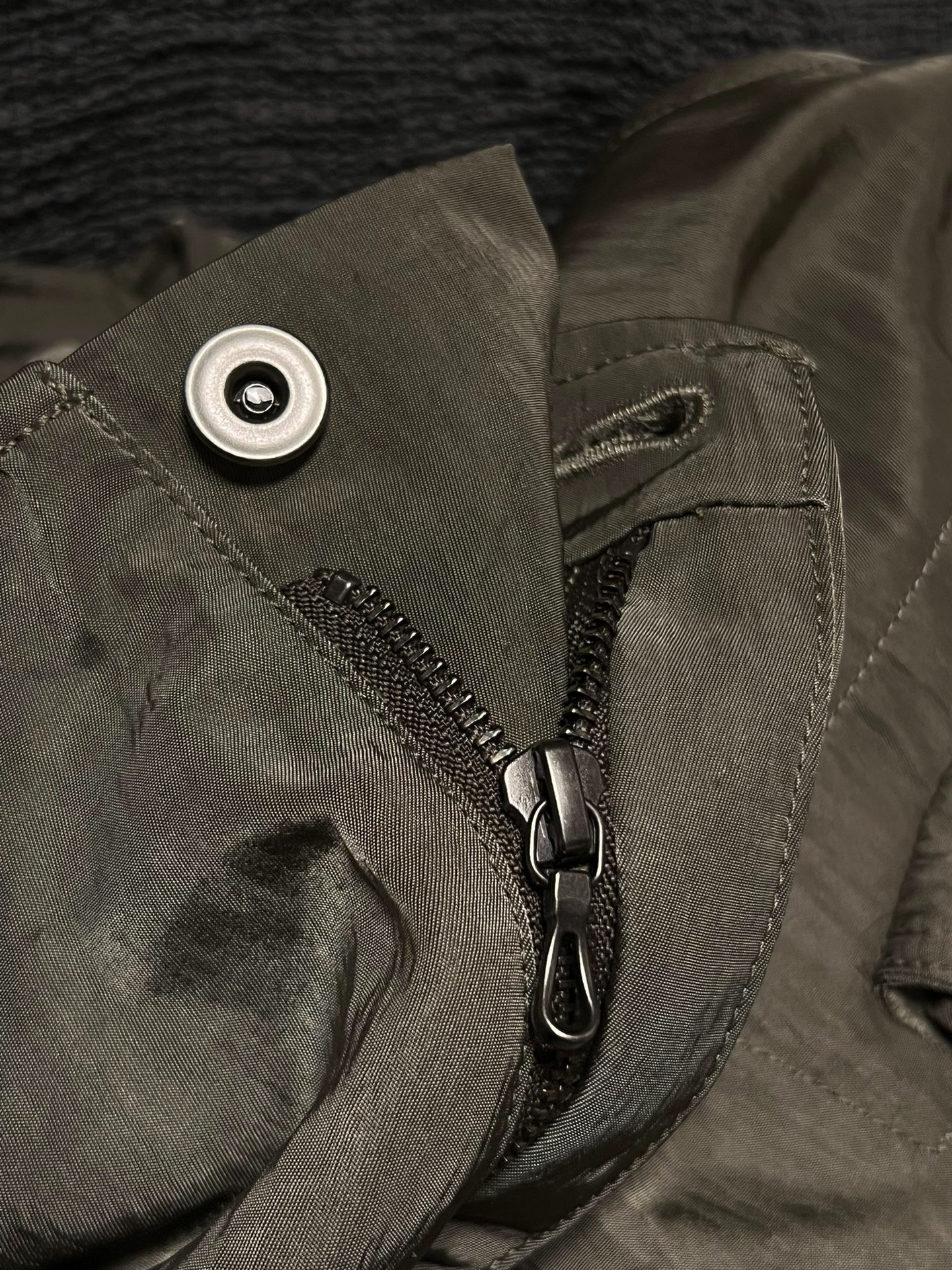Julius_7 Military Green Shell Pants