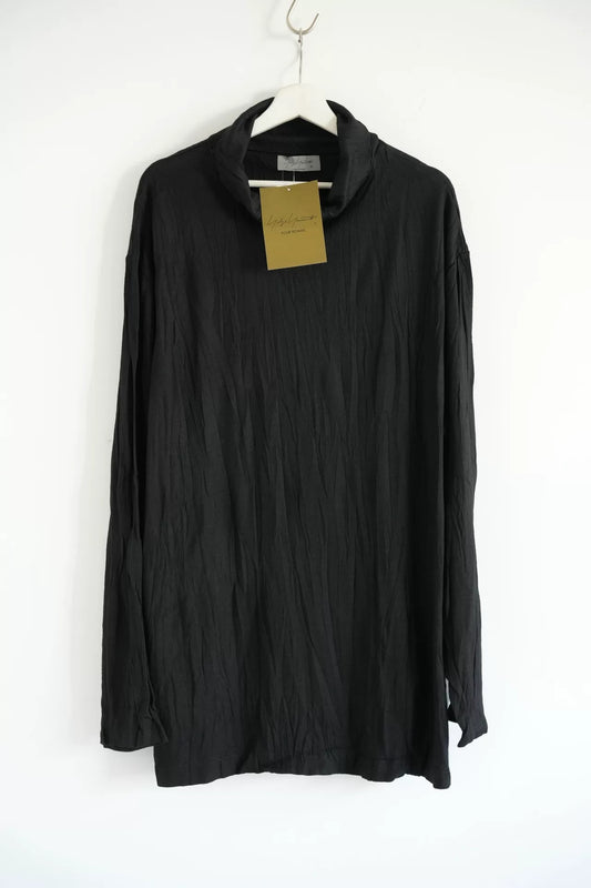 black high-neck wool long sleeve t-shirt