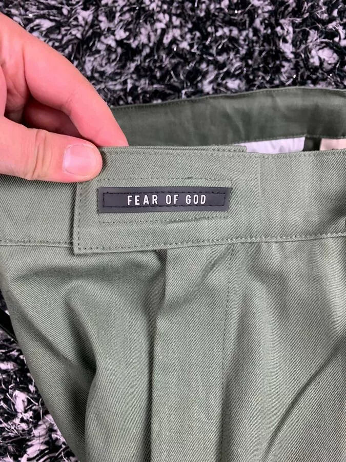 fear of god baggy cargo trouser in green
