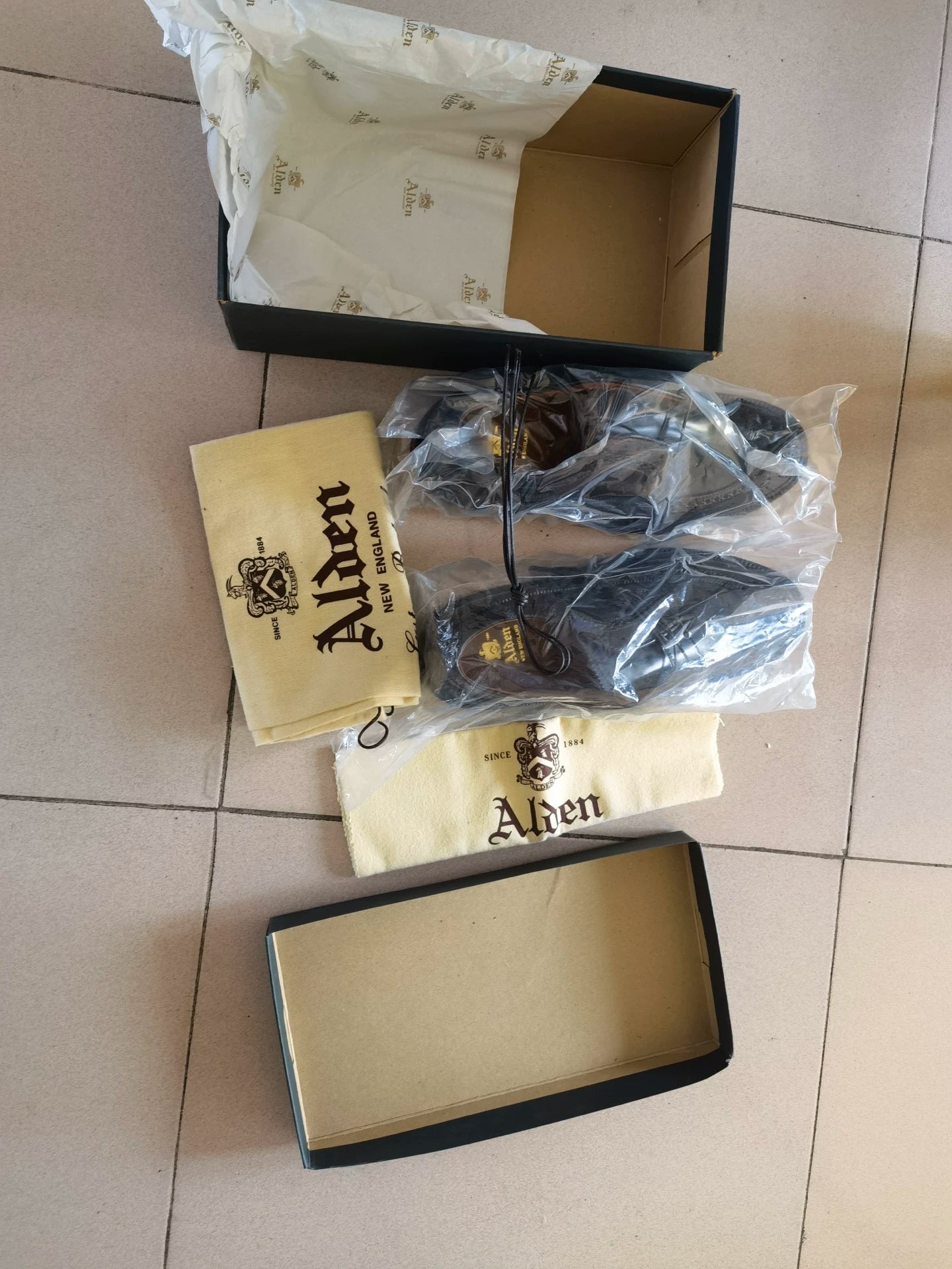 Alden Handmade Men's Dress Shoes in Brown