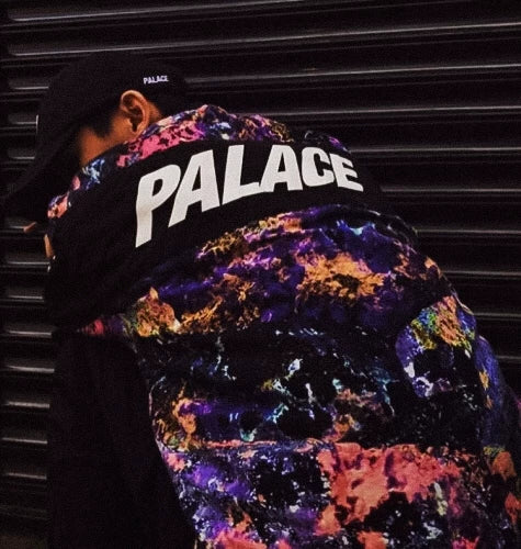 palace iments shell top jacket with stars