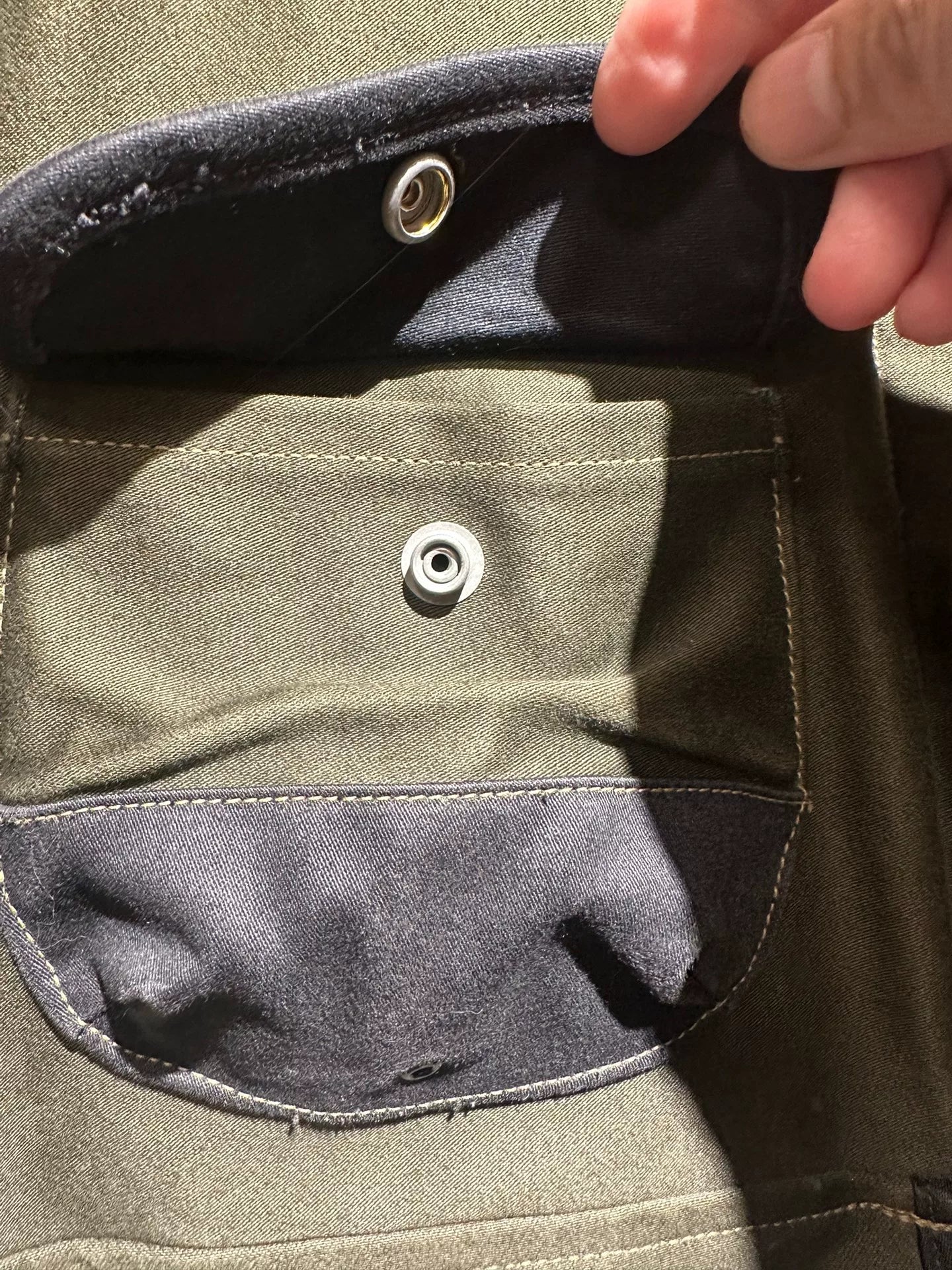 Freewheelers Worcester Hunting Coat in Olive Green