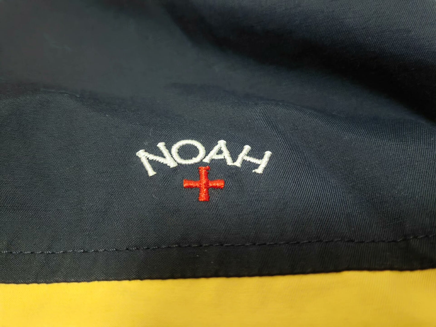 noah colorblock pattern windbreaker jacket