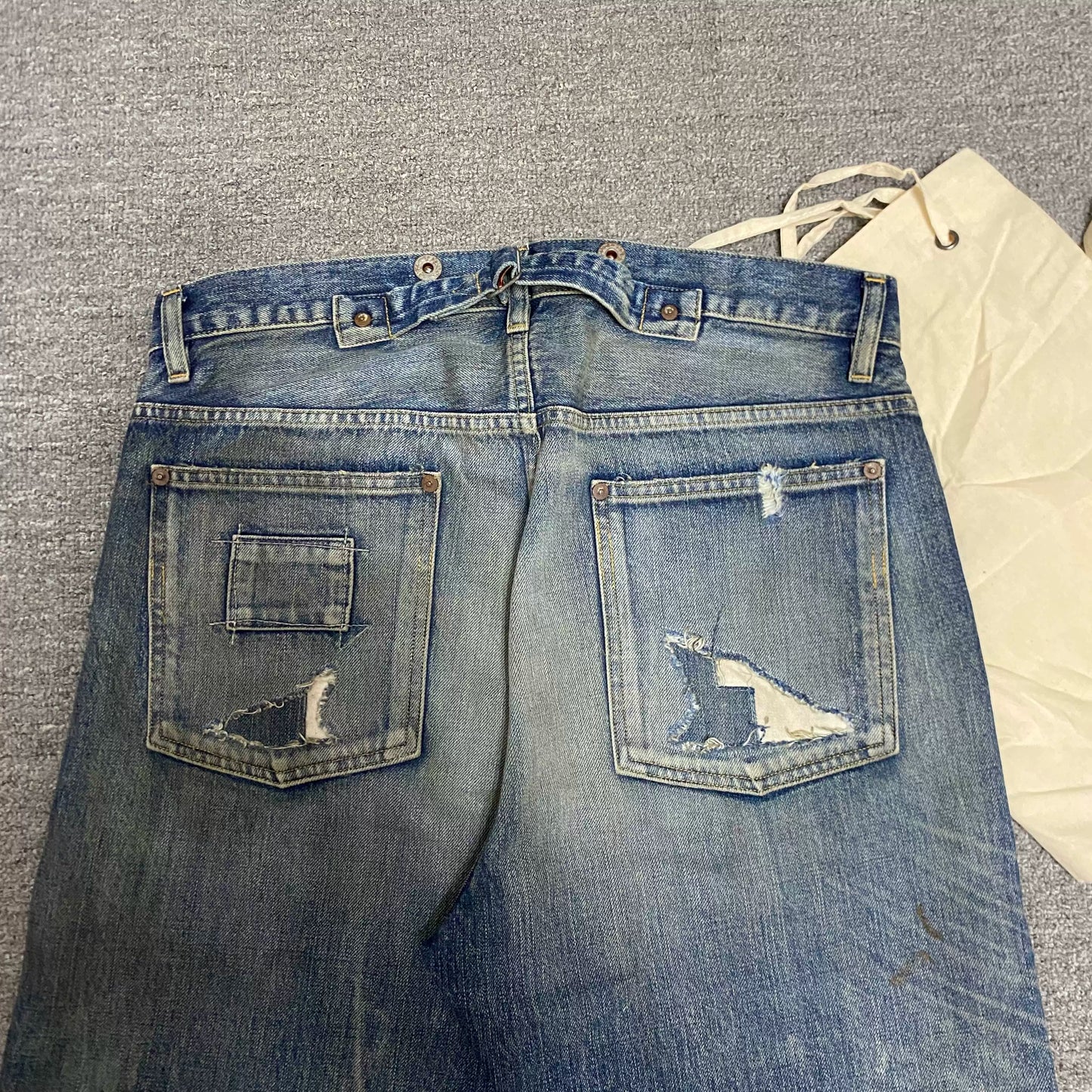 MADNESS 24AW Made in Japan Washed Distressed Jeans