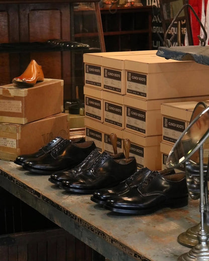 CLINCH Service Shoes Horsebutt Black