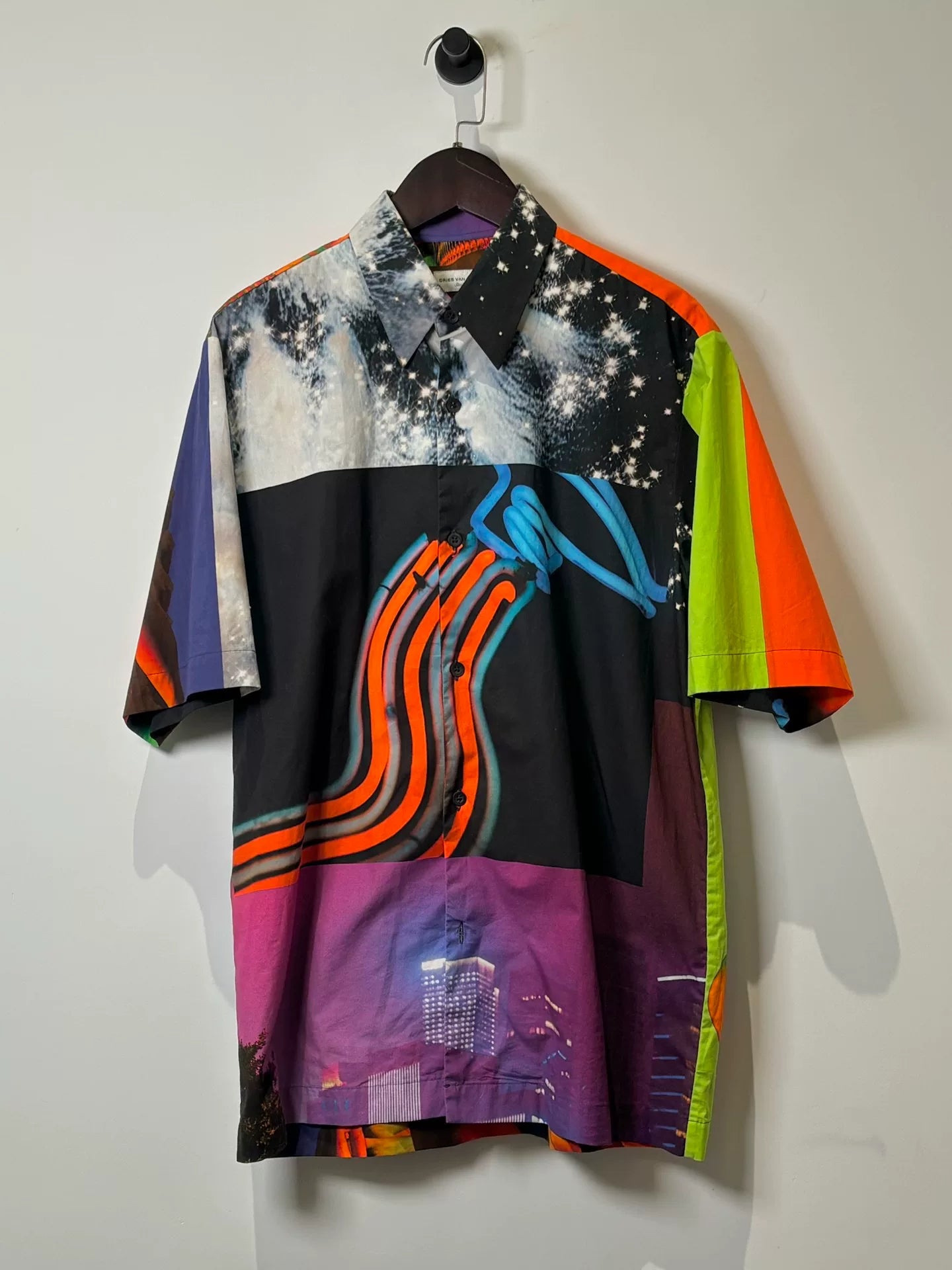 neon graphic short sleeve shirt