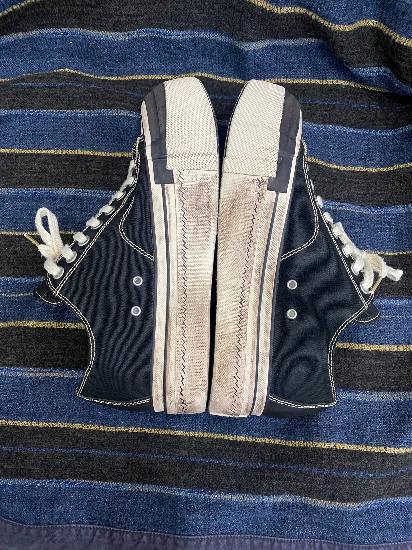 visvim skagway lo g. canvas sneakers