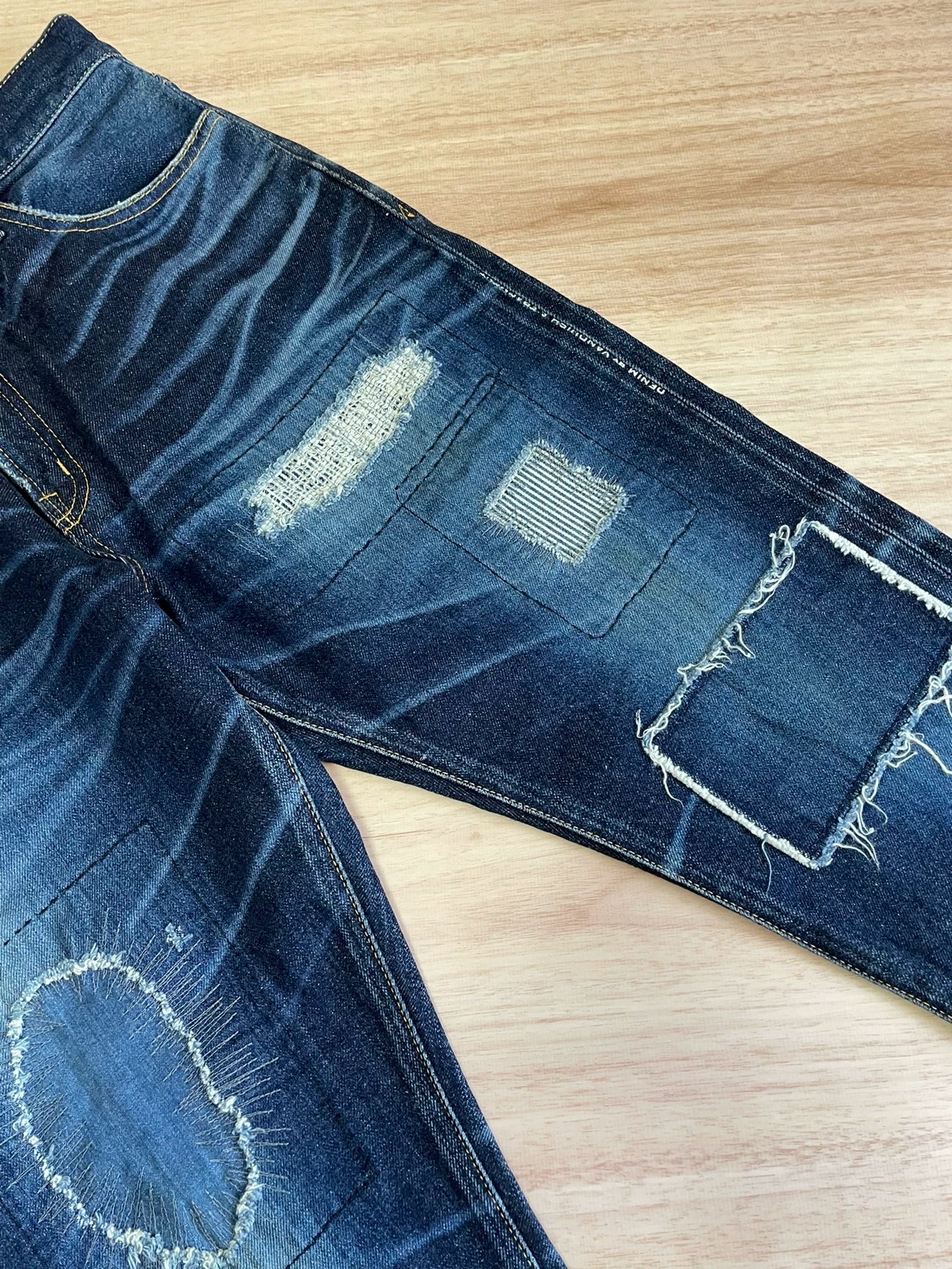 denim by vanquish distressed cropped jeans