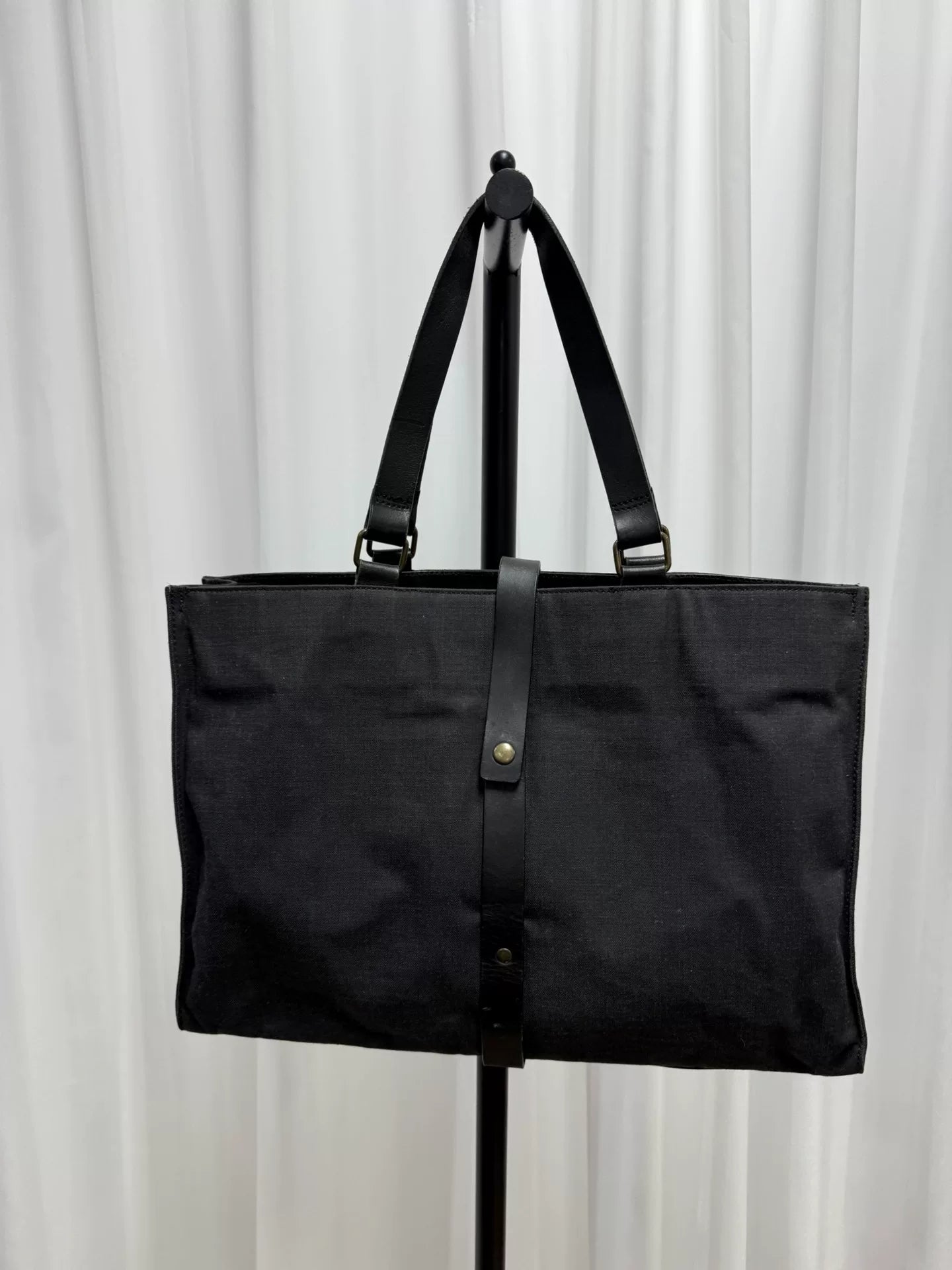 Dries van Noten Cotton-Linen Strap Handbag