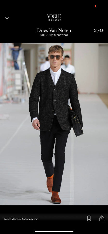 drapes van noten wool jacket with elegant lining