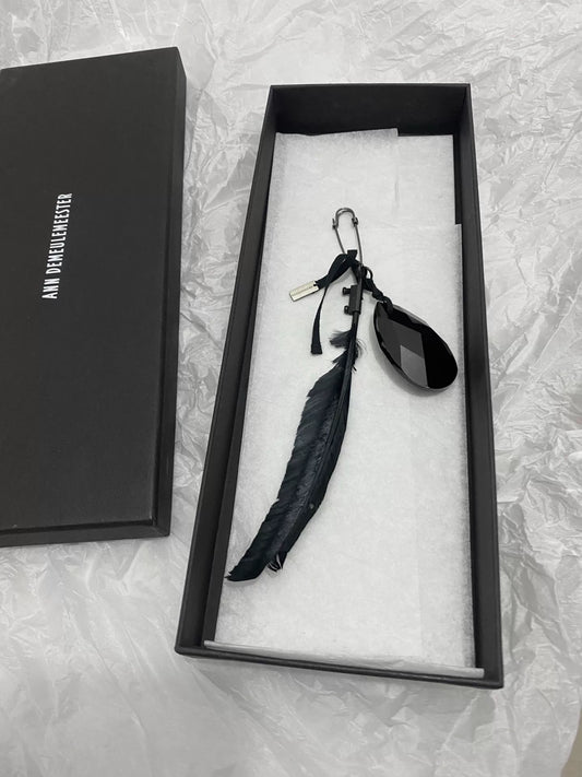Ann Demeulemeester Feather Brooch