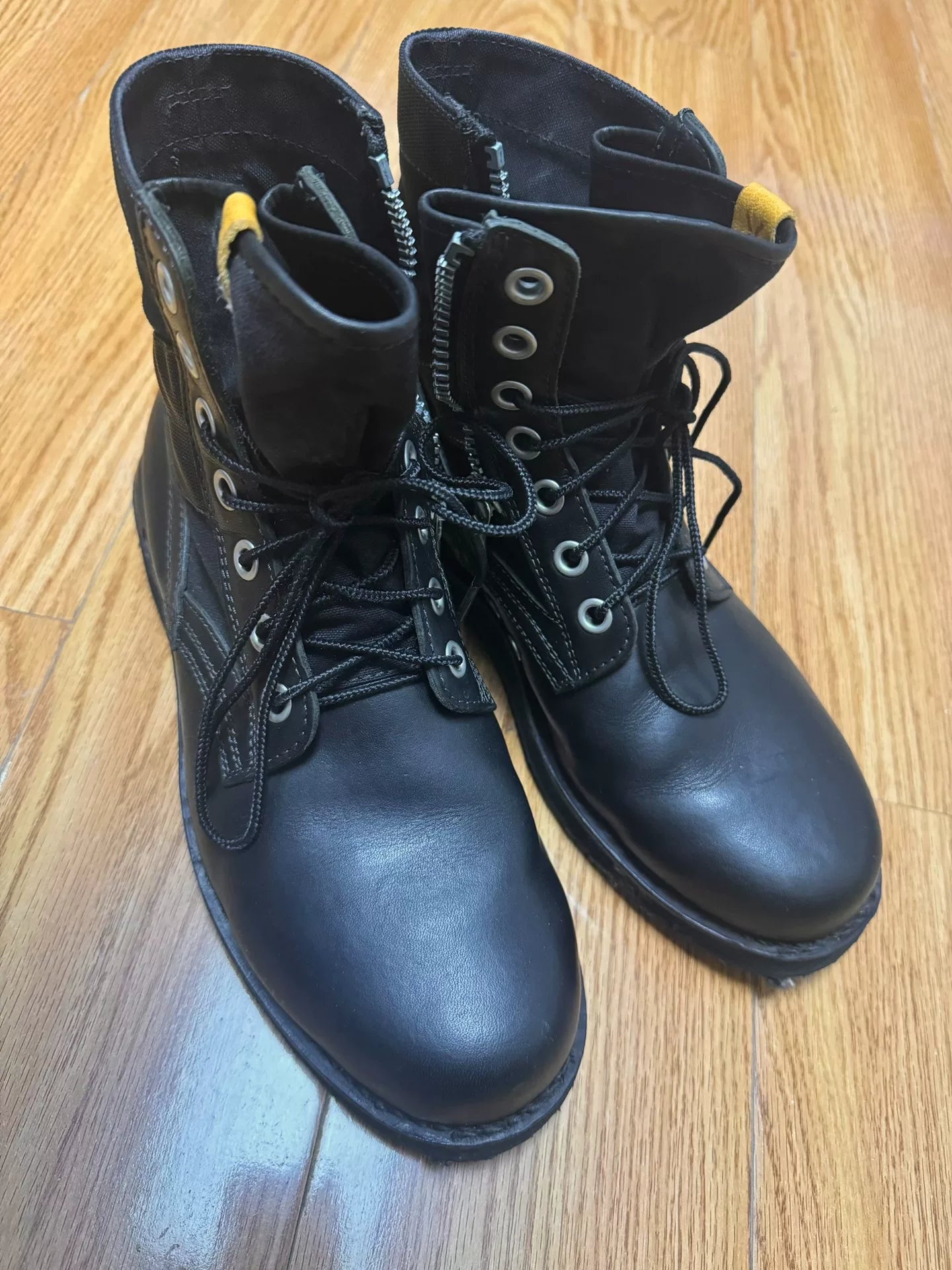 visvim black 7-hole military boots size 9