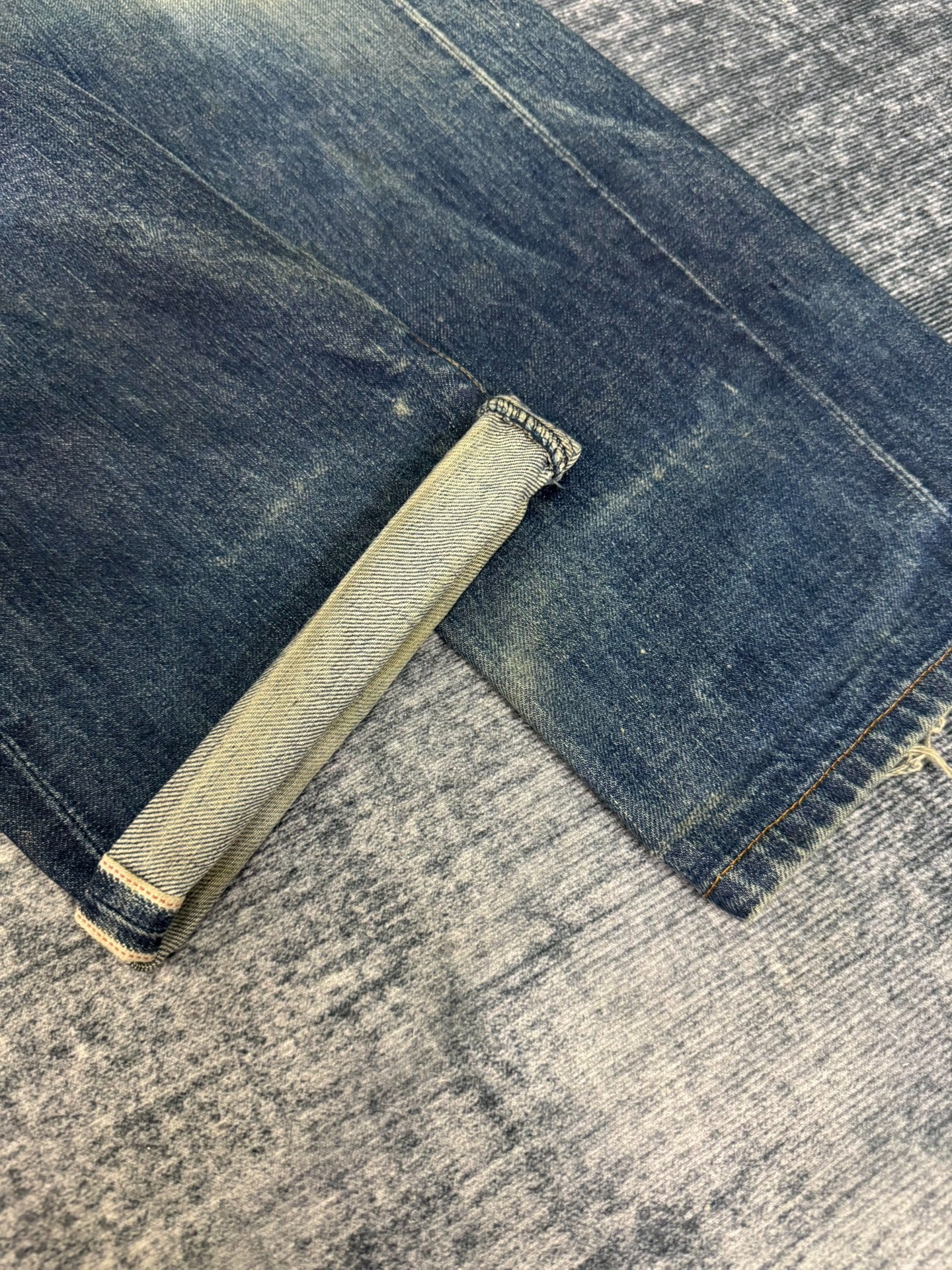 Vintage Levis 502 LVC 90s