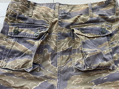 tiger camouflage shorts in army green