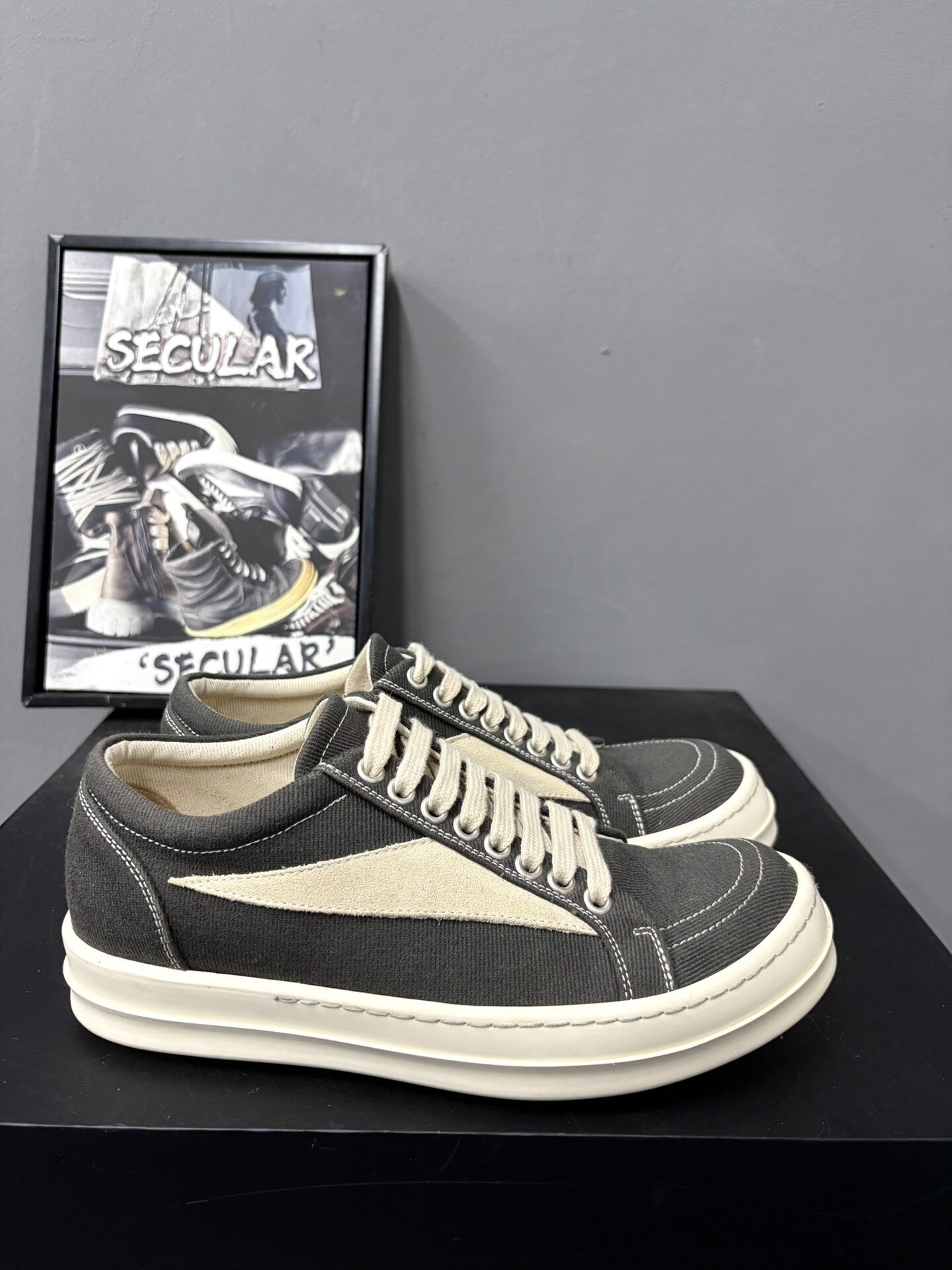 Rick Owens Drkshdw Gray Low-Top Sneakers