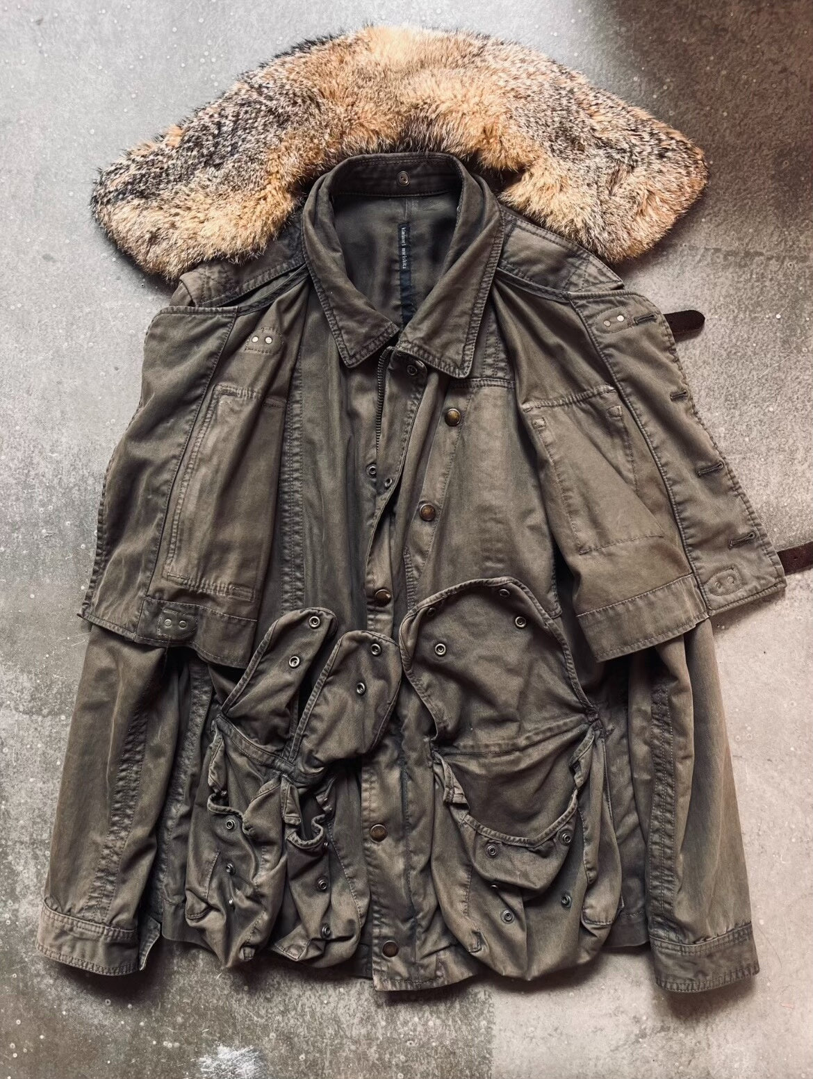 multifunctional hunting jacket by kiminori morishita