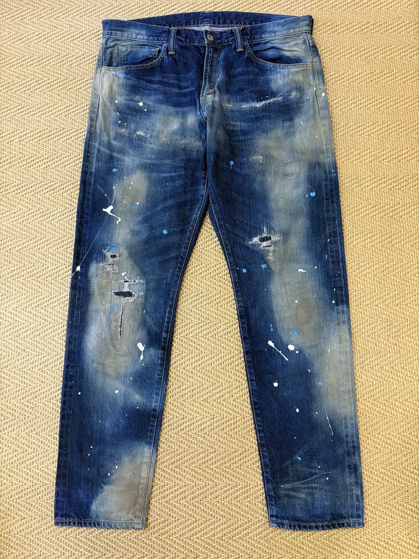 distressed blue starry denim pants