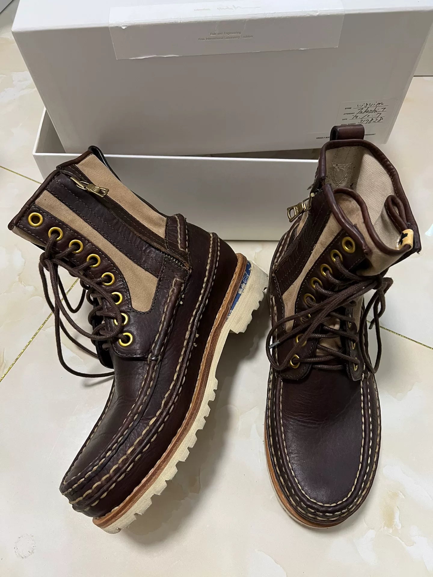visvim 14SS Spot Grizzly Boots Folk